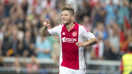 他在此次赛 他在此次赛