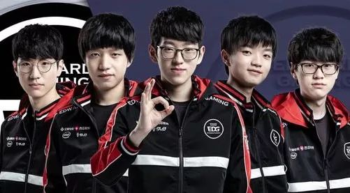 连扳三局！孙颖莎3-1击败汉娜-高达 成功晋级女单32强